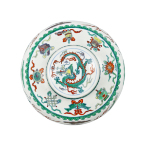 Lot 34: Doucai Covered Jar with Dragon Design 斗彩龙纹盖罐 - Image 4