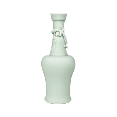 Lot 47: Celadon-Glazed Long-Necked Vase with Chilong Decoration 豆青贴螭龙长颈瓶