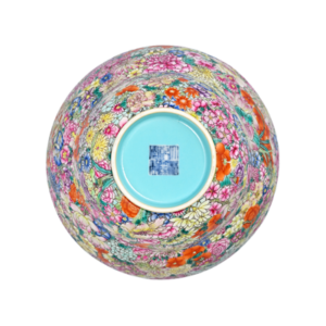 Lot 51: Famille Rose Bowl with Dense Floral Design 粉彩繁花地折腰碗 - Image 3