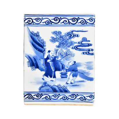 Lot 62: Blue and White Square Brush Pot with Figural Decoration 青花人物纹四方笔筒
